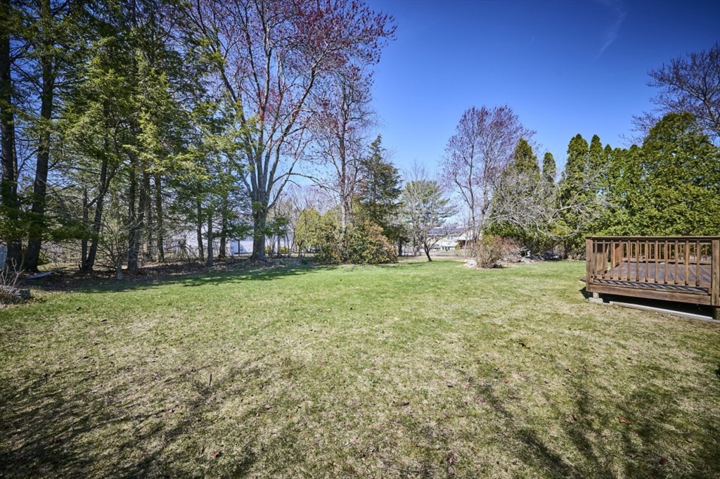 31 Lillian Road Lexington, MA 02420 - Photo 5 of 41