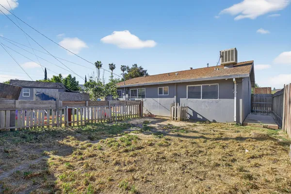$350,000 | 4465 Hardwick Way, North Highlands, CA 95660