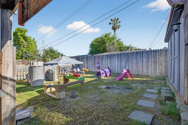 $350,000 | 4465 Hardwick Way, North Highlands, CA 95660