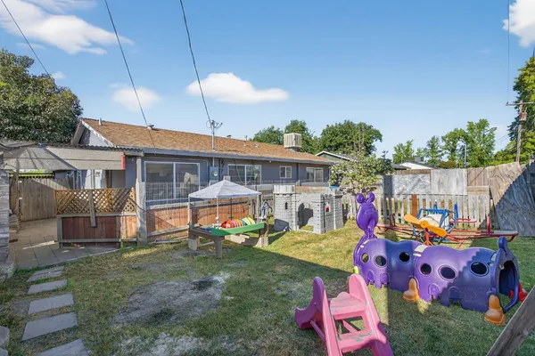 $350,000 | 4465 Hardwick Way, North Highlands, CA 95660