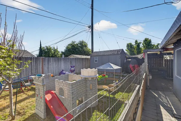 $350,000 | 4465 Hardwick Way, North Highlands, CA 95660