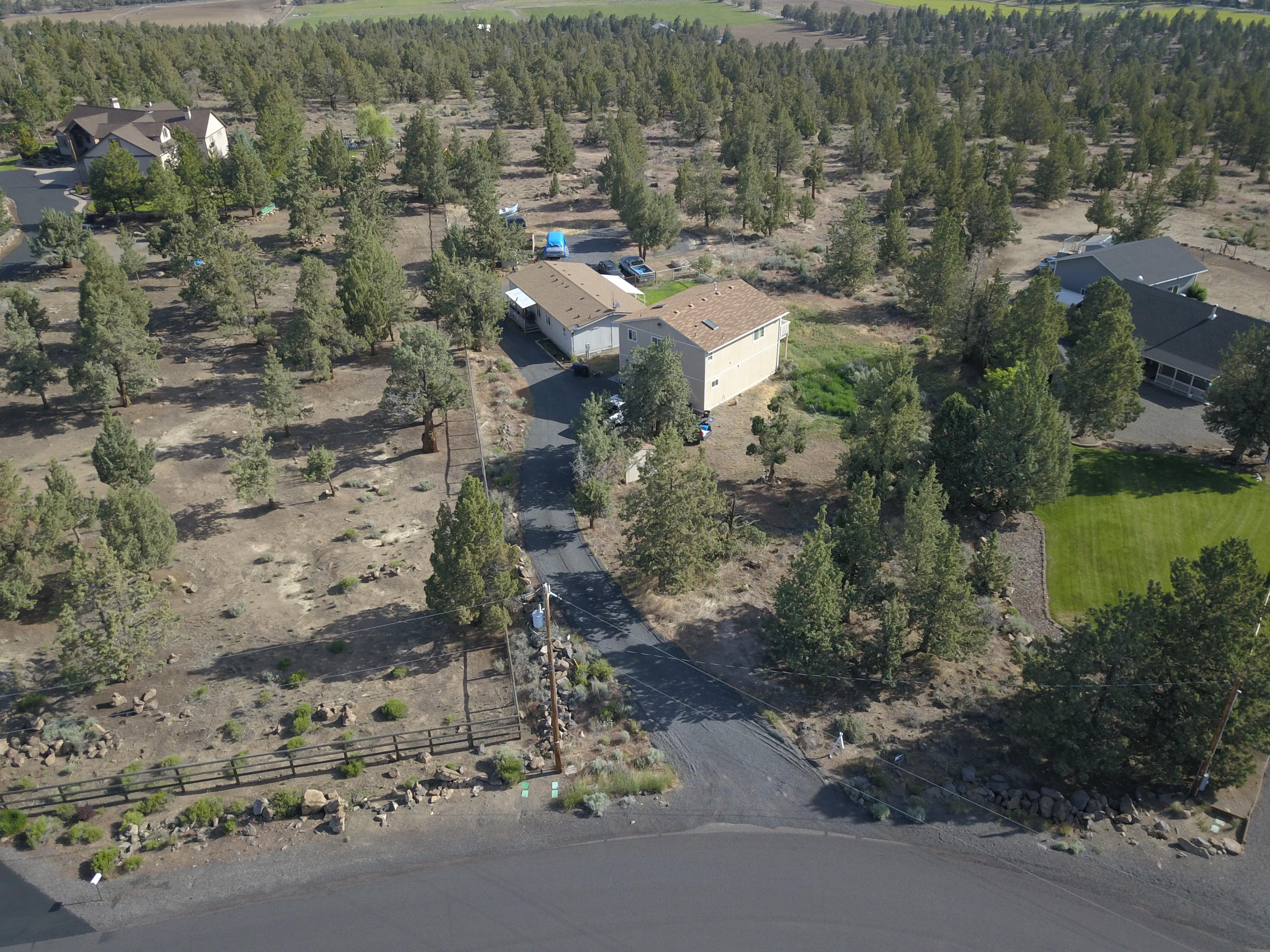 21234 Southwest Gift Road Bend, OR 97703 - Photo 5 of 16 DJI_0030