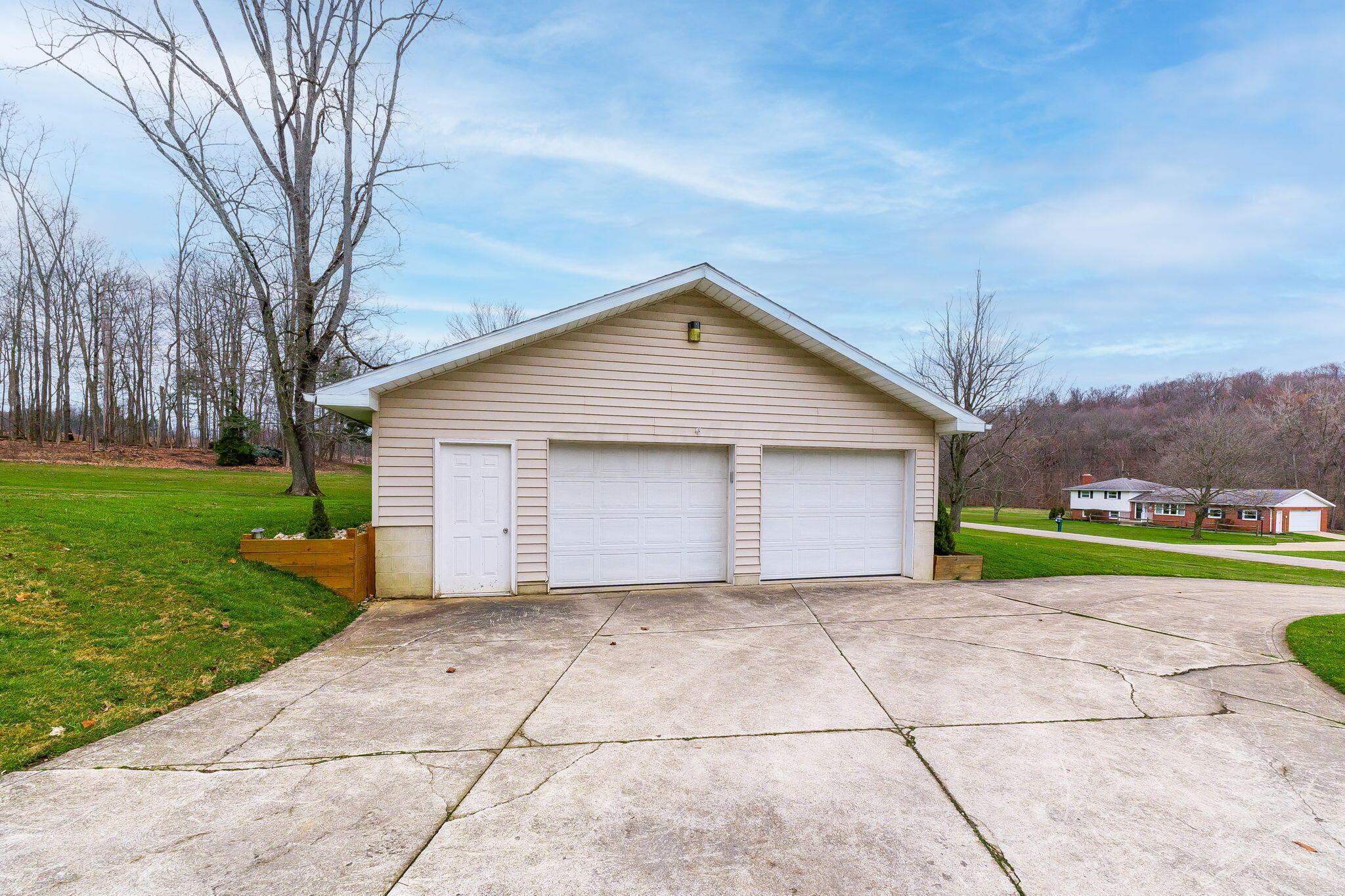 602 Day Road Mansfield, OH 44903 - Photo 56 of 66 602 Day Road (Exterior)-22