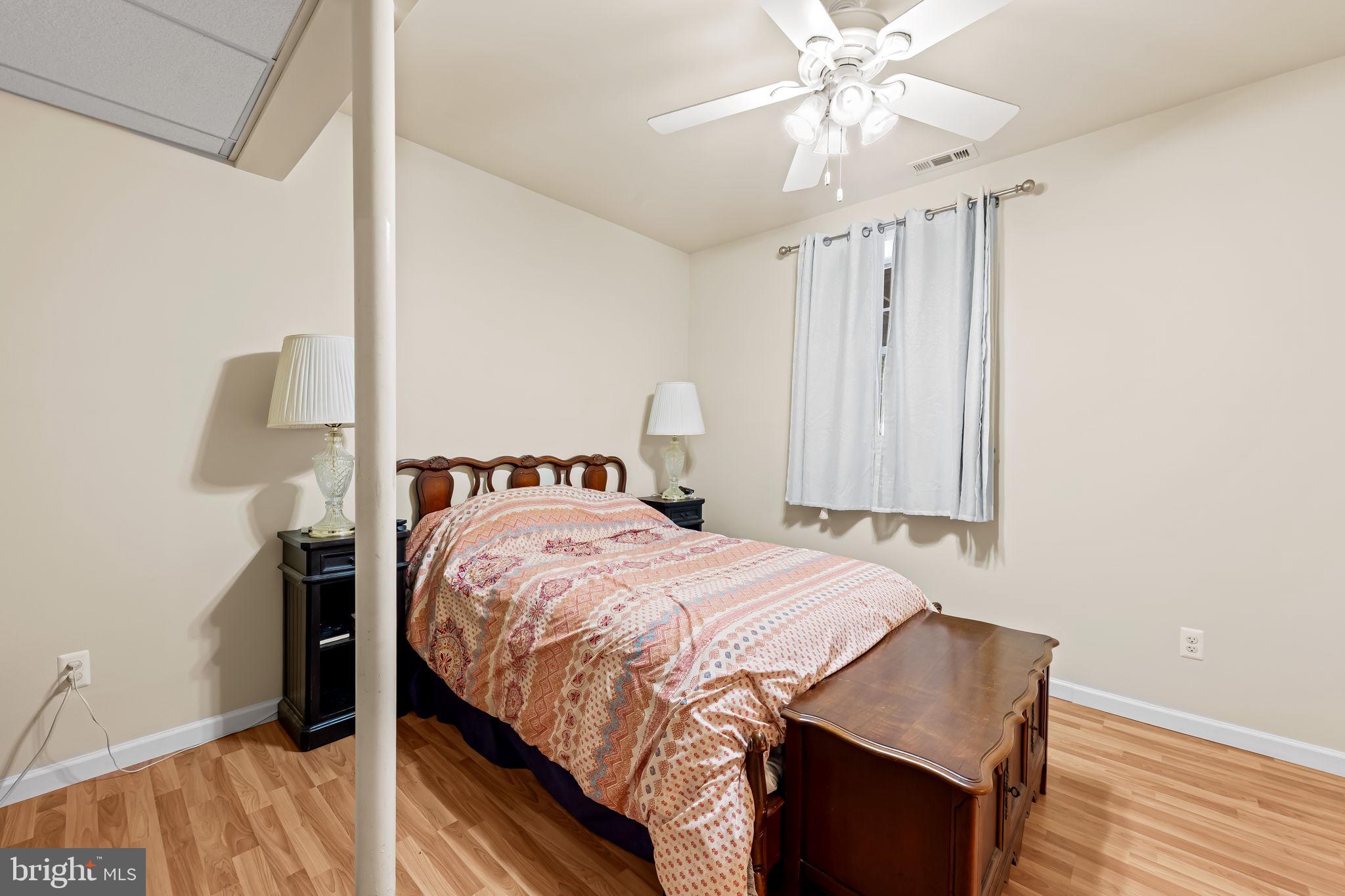 1564 Colony Road Pasadena, MD 21122 - Photo 31 of 40 lower level bedroom 4