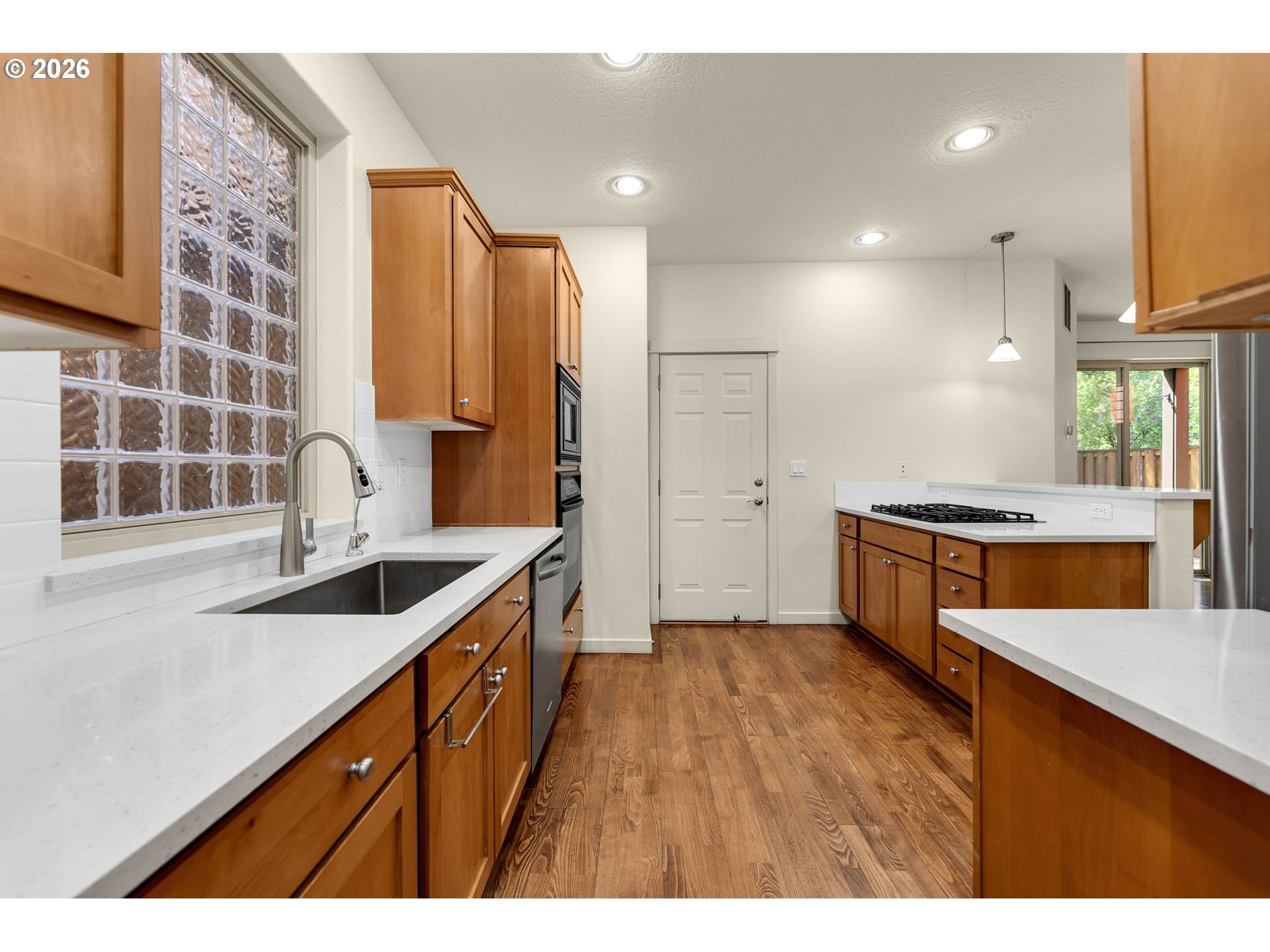 16018 Southwest 77th Terrace Portland, OR 97224 - Photo 21 of 48