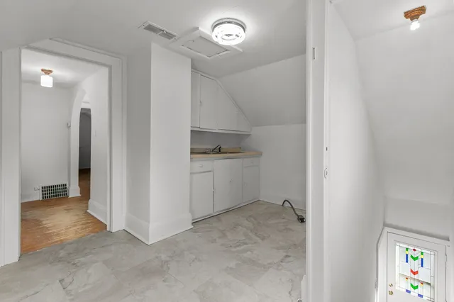 $174,000 | 508 Tayco Street, Menasha, WI 54952