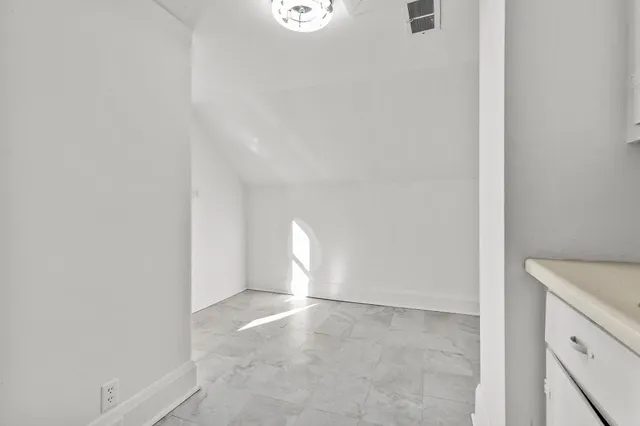 $174,000 | 508 Tayco Street, Menasha, WI 54952