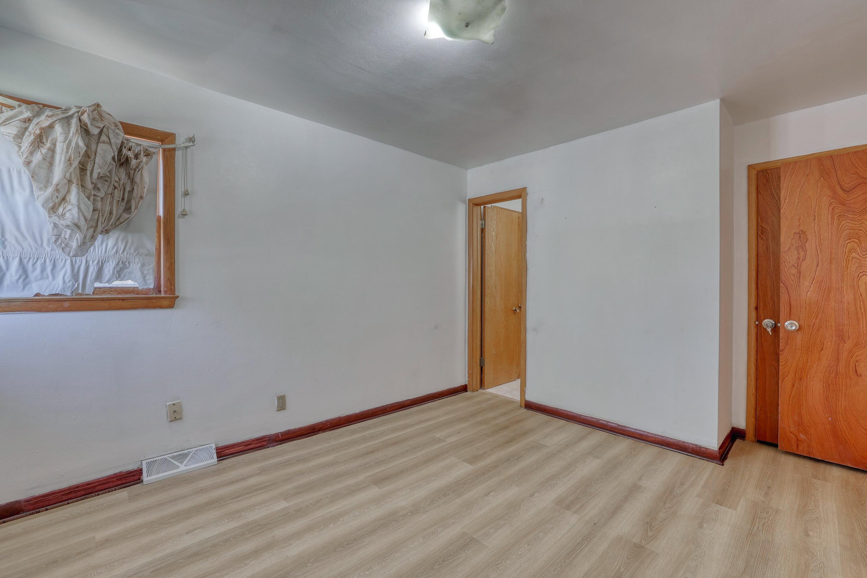 4540 North 71st Street Milwaukee, WI 53218 - Photo 14 of 23 17