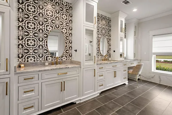 $1,748,000 | 45240 North Coburn Road, Hammond, LA 70401