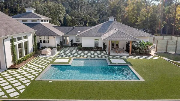 $1,748,000 | 45240 North Coburn Road, Hammond, LA 70401