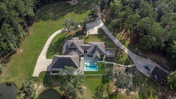 $1,748,000 | 45240 North Coburn Road, Hammond, LA 70401