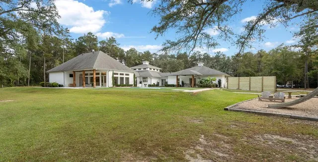 $1,748,000 | 45240 North Coburn Road, Hammond, LA 70401