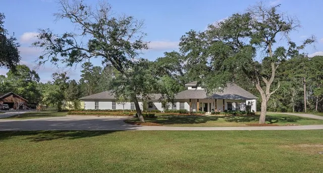 $1,748,000 | 45240 North Coburn Road, Hammond, LA 70401