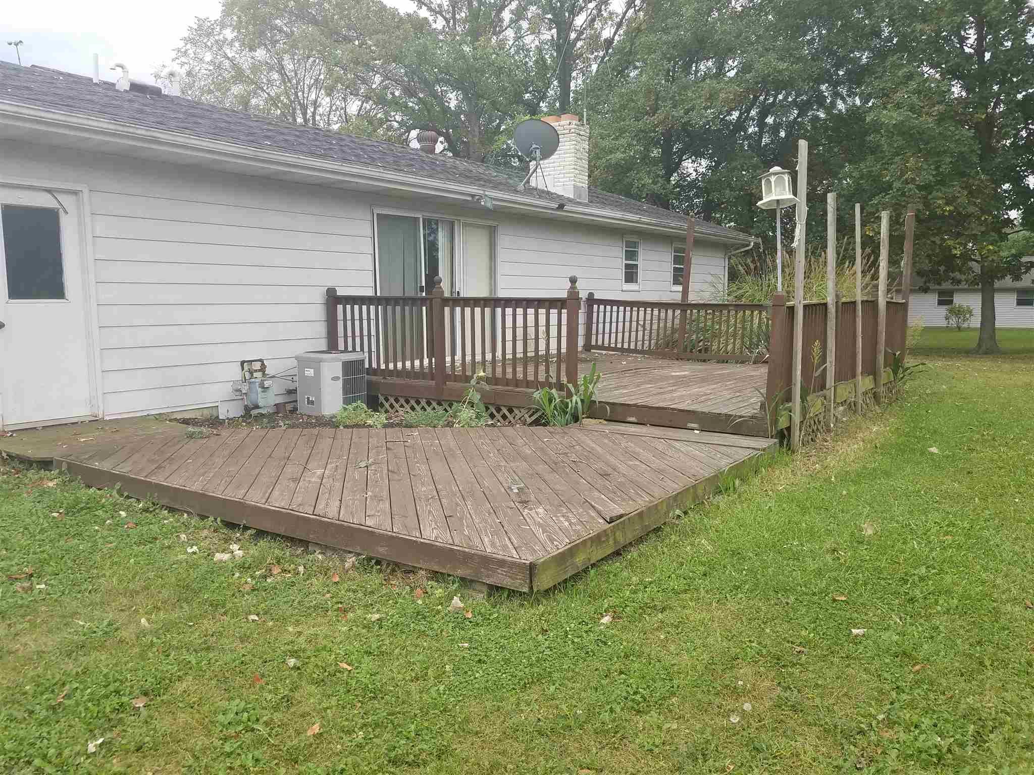 10223 Eby Road Fort Wayne, IN 46835 - Photo 2 of 18