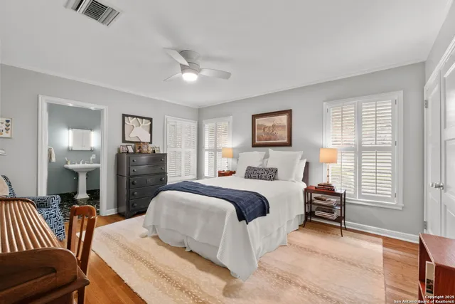 $2,595,000 | 701 Ridgemont Avenue, Terrell Hills, TX 78209