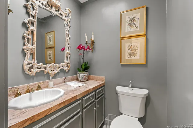 $2,595,000 | 701 Ridgemont Avenue, Terrell Hills, TX 78209