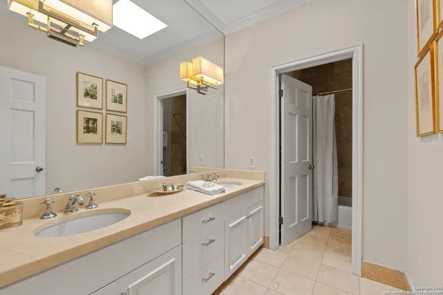 $2,595,000 | 701 Ridgemont Avenue, Terrell Hills, TX 78209