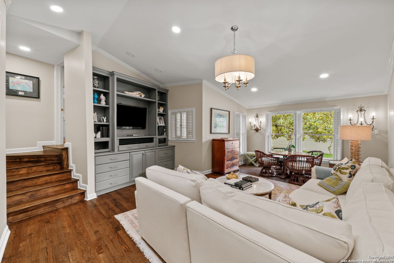 701 Ridgemont Avenue Terrell Hills, TX 78209 - Photo 35 of 48