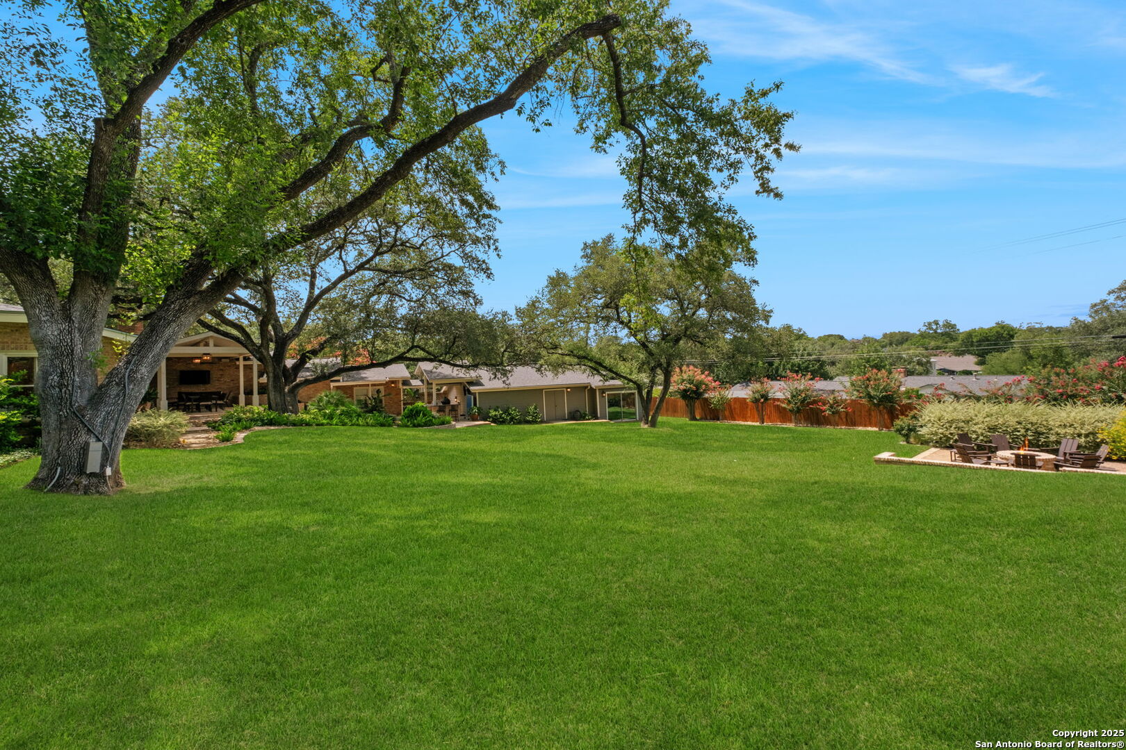 701 Ridgemont Avenue Terrell Hills, TX 78209 - Photo 4 of 48