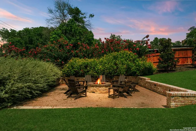 $2,595,000 | 701 Ridgemont Avenue, Terrell Hills, TX 78209