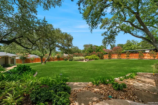 $2,595,000 | 701 Ridgemont Avenue, Terrell Hills, TX 78209
