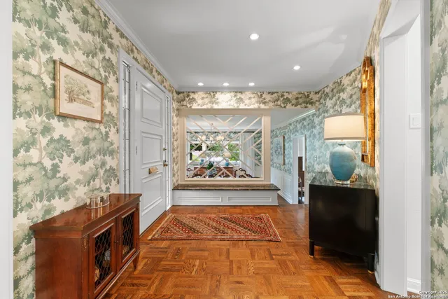 $2,595,000 | 701 Ridgemont Avenue, Terrell Hills, TX 78209