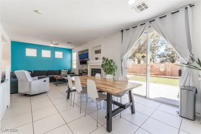 $2,300 | 8179 Palace Monaco Avenue, Las Vegas, NV 89117