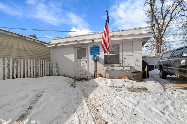 $175,000 | 1326 Geele Avenue, Sheboygan, WI 53083