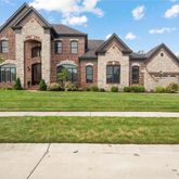 $1,750,000 | 17012 Lakeside Ridge, Chesterfield, MO 63005