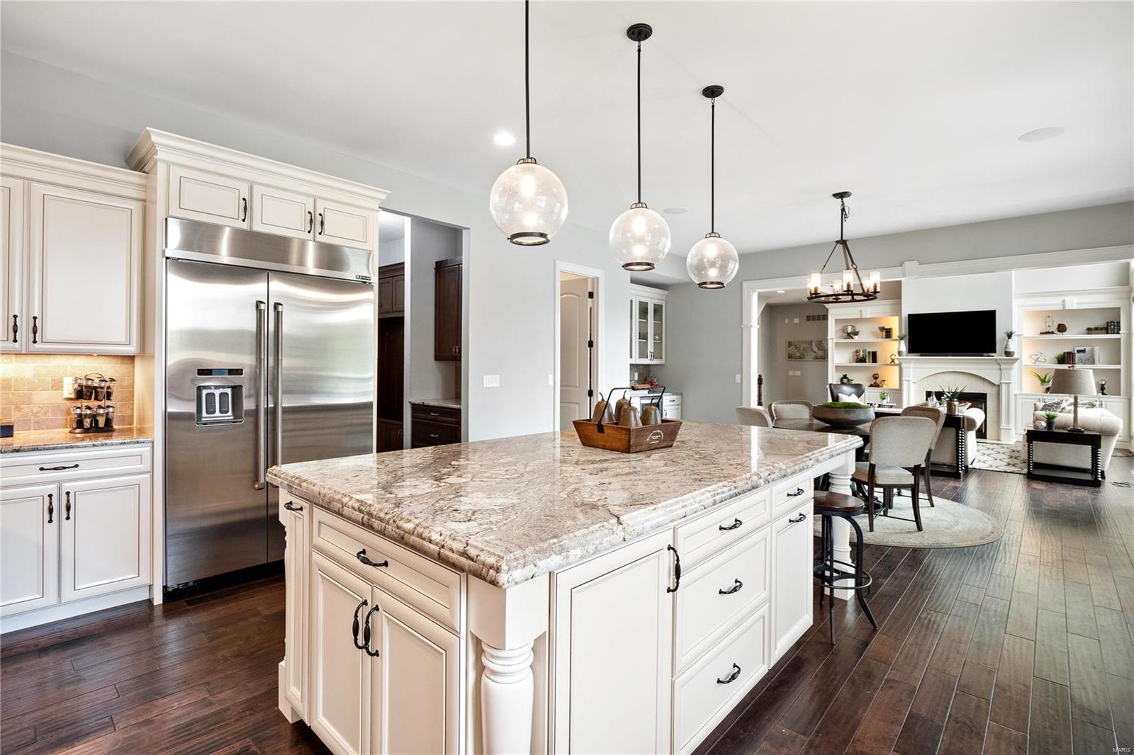 17012 Lakeside Ridge Chesterfield, MO 63005 - Photo 15 of 48