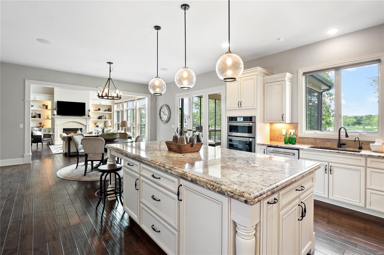 17012 Lakeside Ridge Chesterfield, MO 63005 - Photo 16 of 48