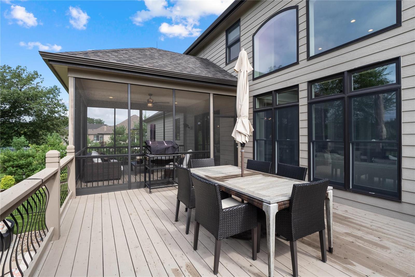 17012 Lakeside Ridge Chesterfield, MO 63005 - Photo 18 of 48