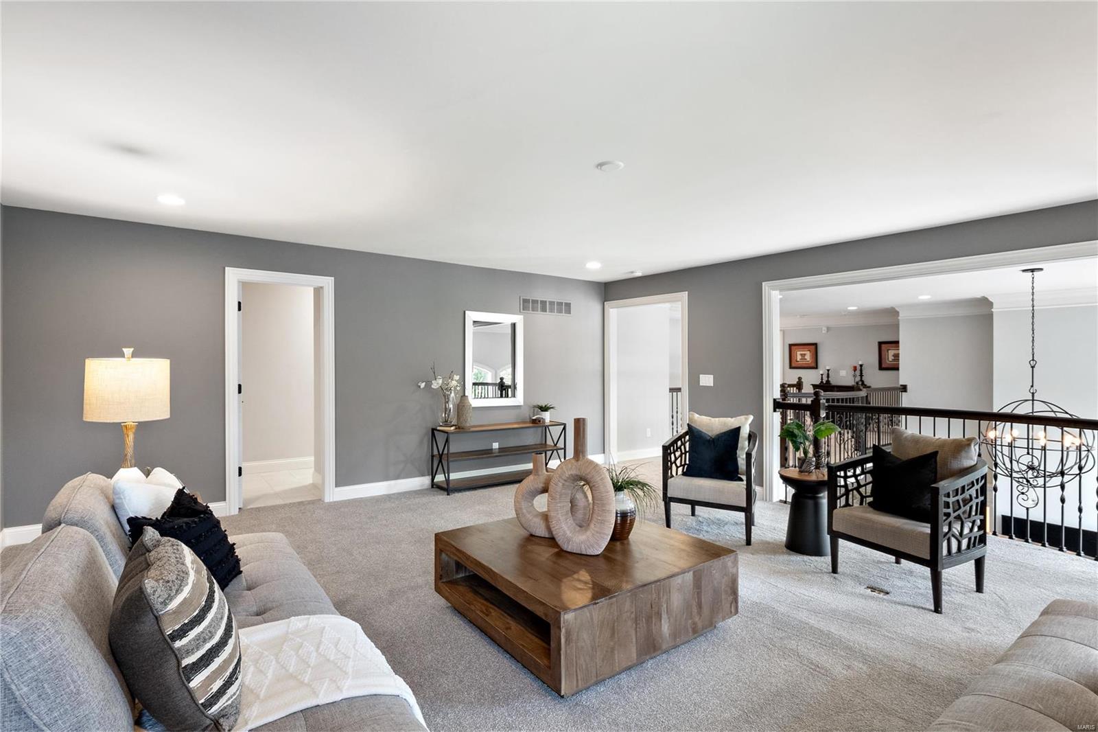 17012 Lakeside Ridge Chesterfield, MO 63005 - Photo 25 of 48