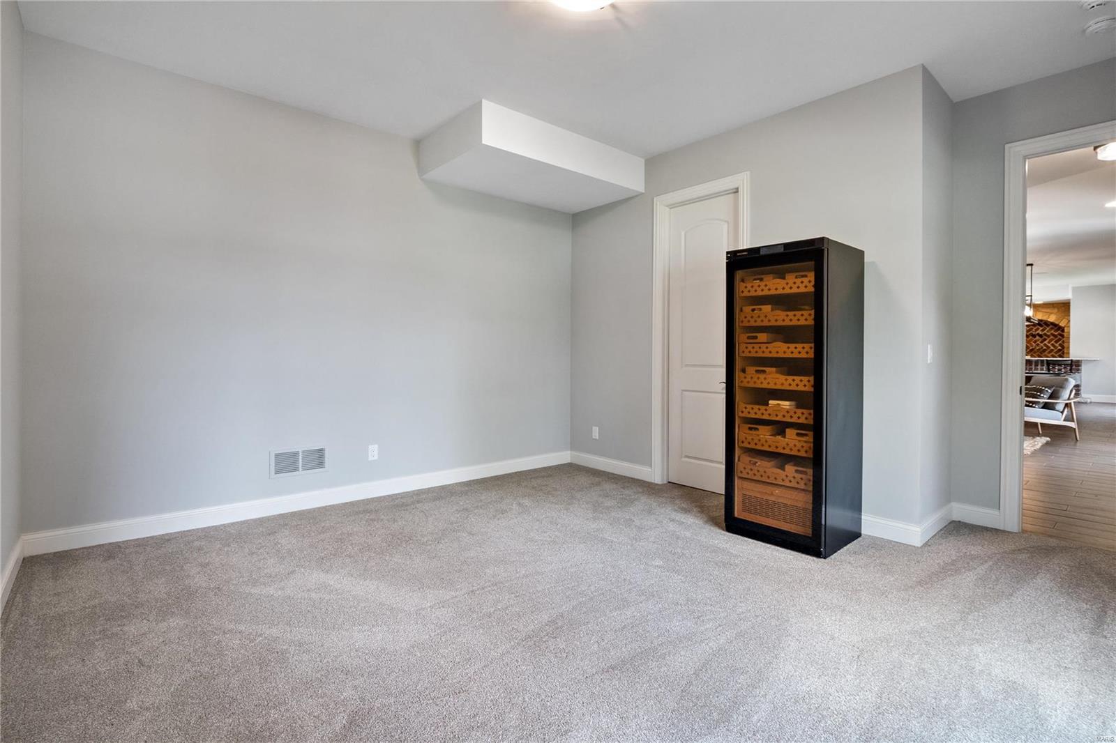 17012 Lakeside Ridge Chesterfield, MO 63005 - Photo 40 of 48