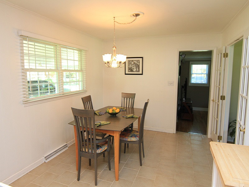 4633 Bennett Memorial Road Durham, NC 27705 - Photo 5 of 12 Kitchen