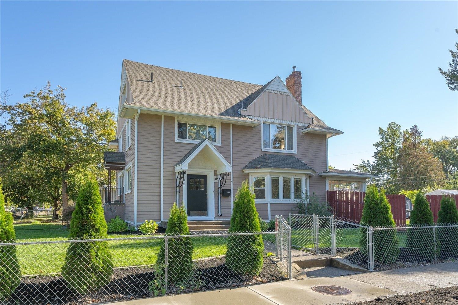 1032 North A Street Spokane, WA 99201 - Photo 3 of 49