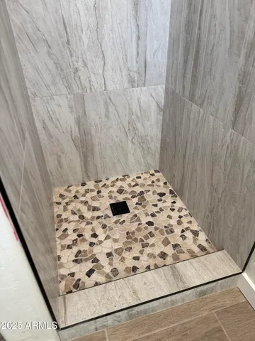 a view of a utility room