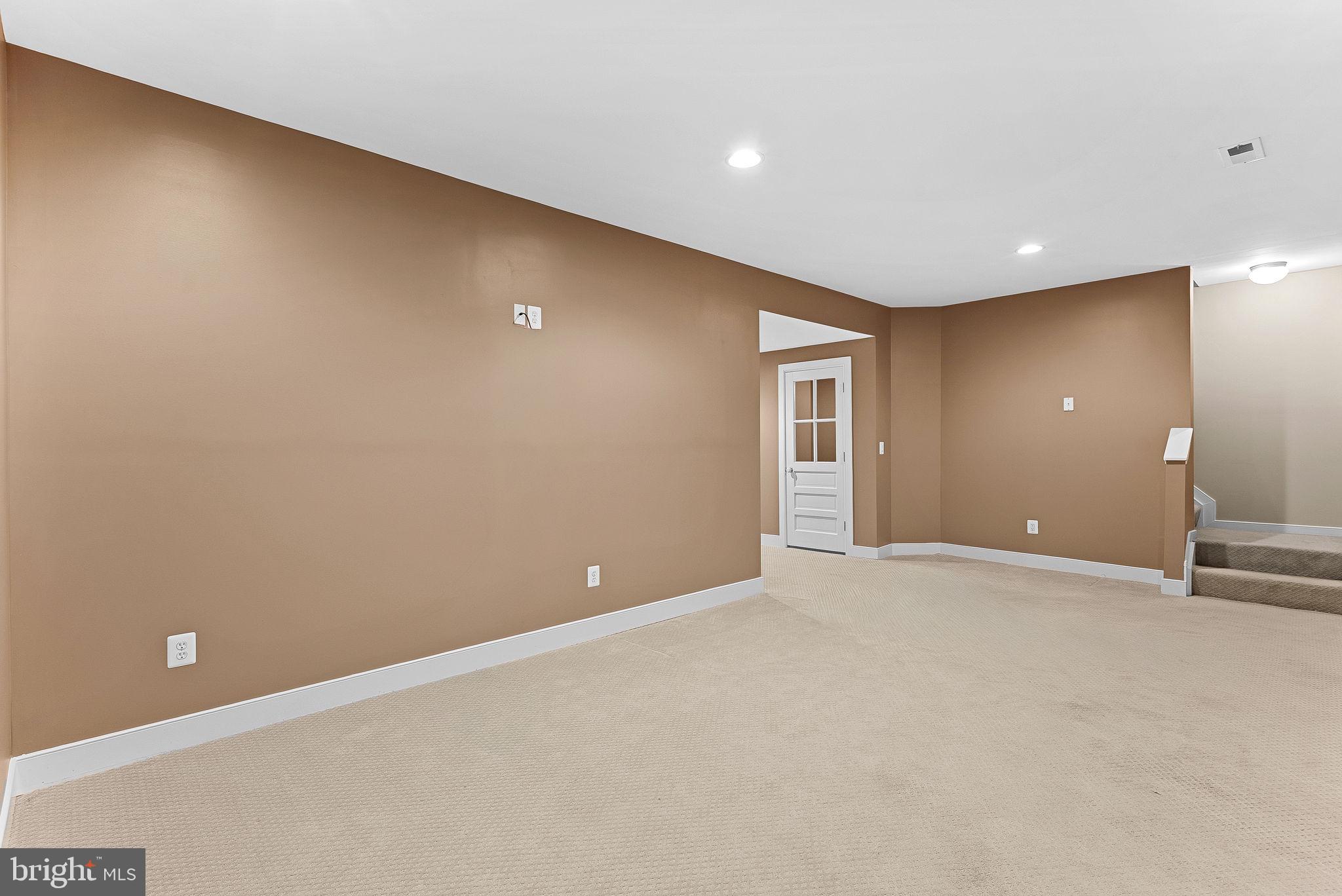 10 Crouch Street Sterling, VA 20165 - Photo 66 of 97 Spacious Basement