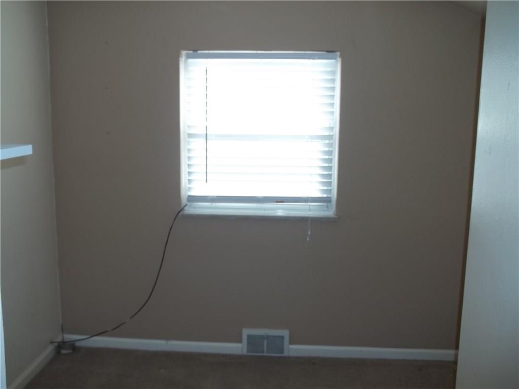 508 East Garden Road Pittsburgh, PA 15227 - Photo 11 of 20 Gallery Image 11