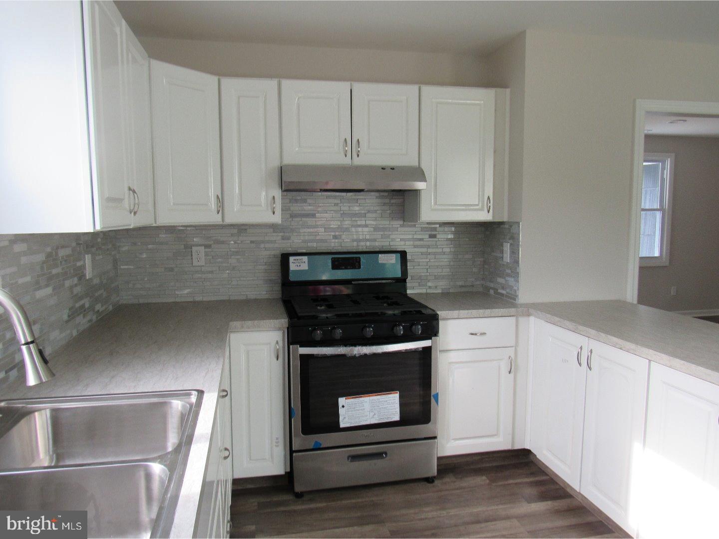 782 West Walnut Road Vineland, NJ 08360 - Photo 5 of 13 Kitchen