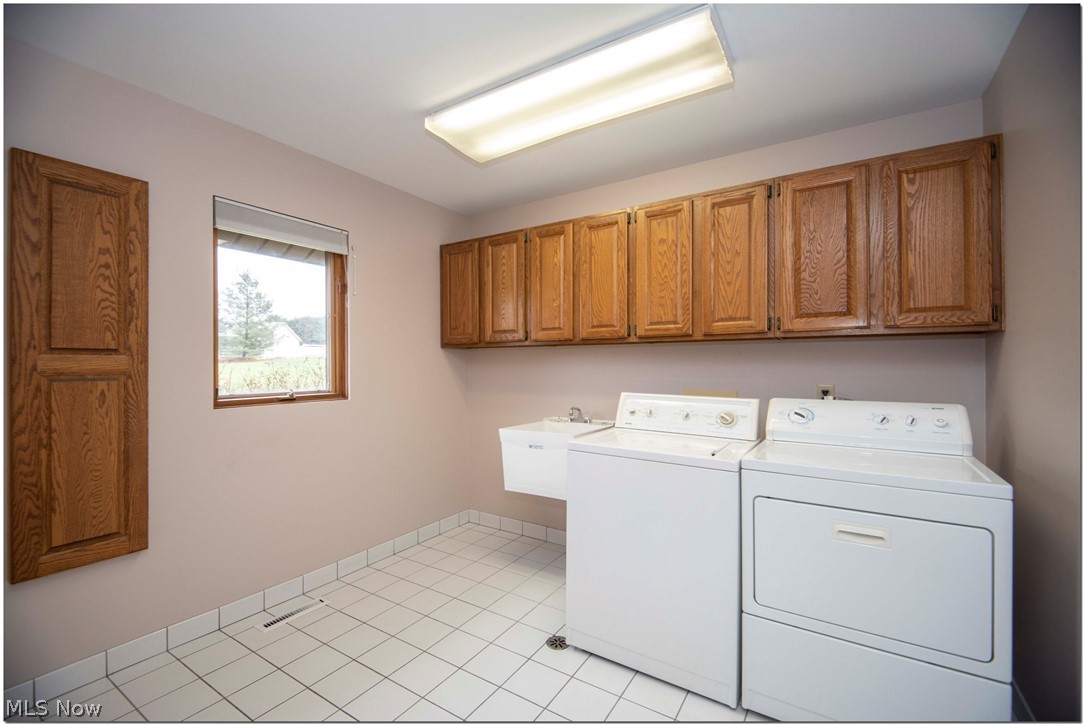 7777 Valley View Road Hudson, OH 44236 - Photo 9 of 35