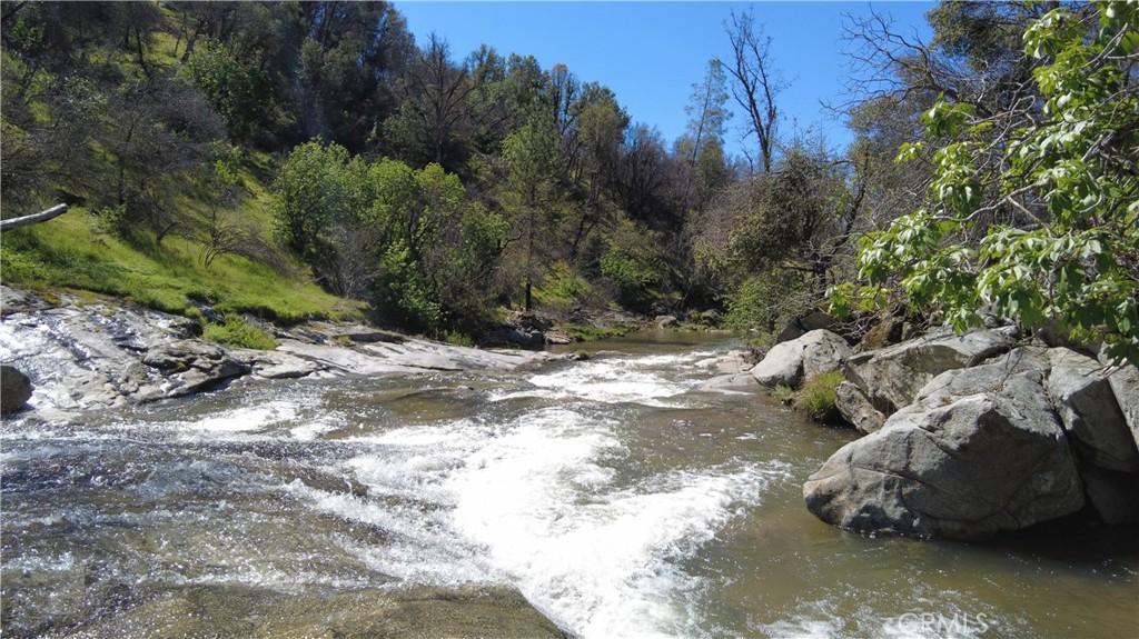 4063 Triangle Road Mariposa, CA 95338 - Photo 1 of 1 Gallery Image 1