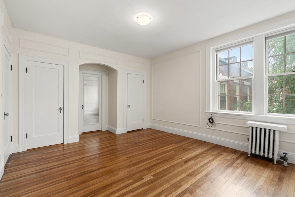 139 Beaconsfield Road, Unit 6 Brookline, MA 02445 - Photo 24 of 28 Gallery Image 24
