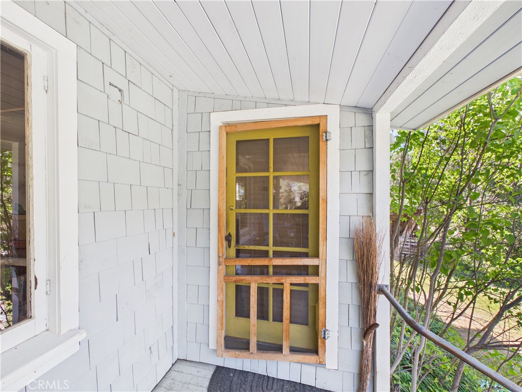 4208 Ramsden Road Mariposa, CA 95338 - Photo 30 of 42 a view of front door