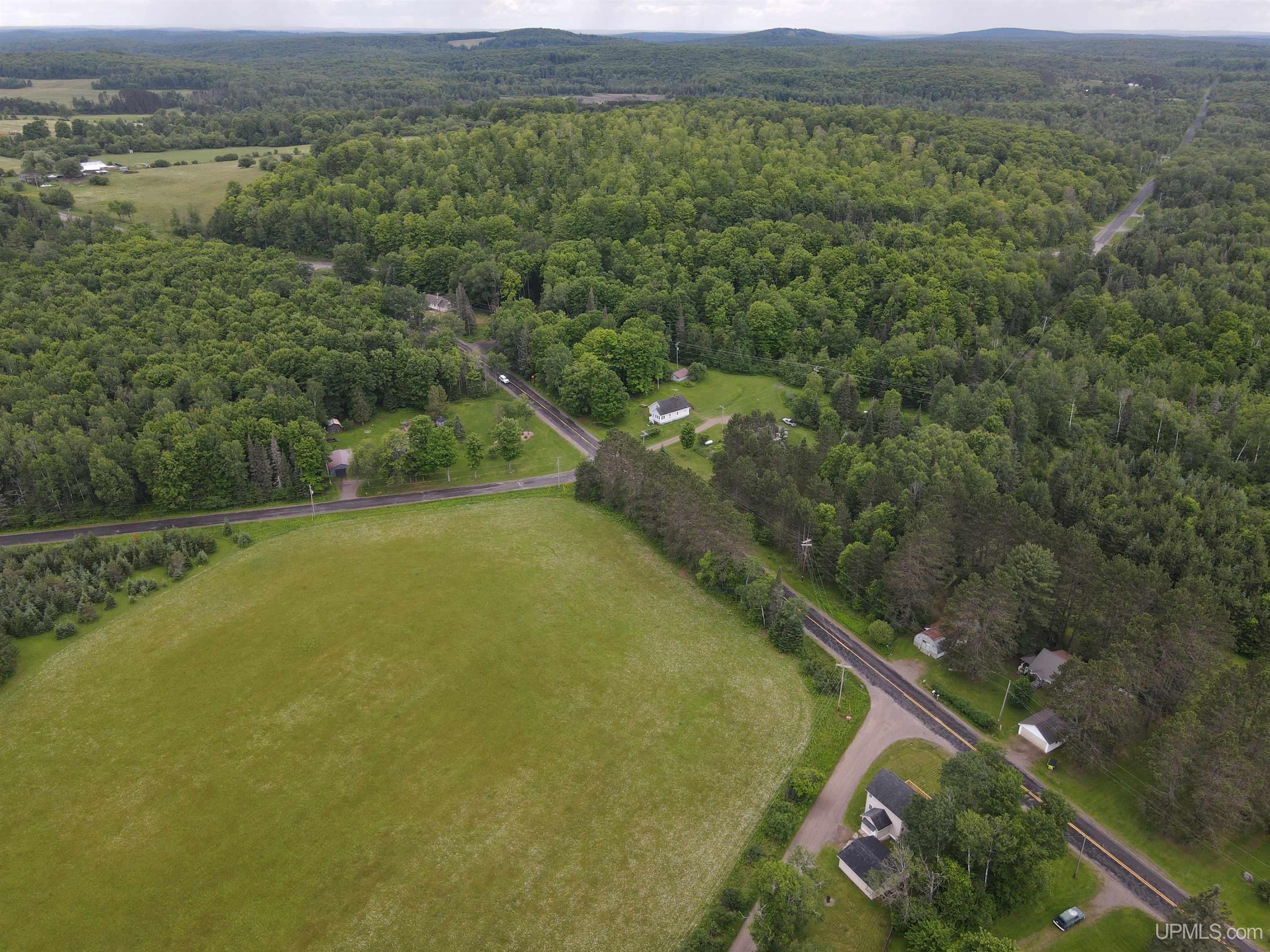 140 Caspian Cutoff Road Iron River, MI 49935 - Photo 18 of 58