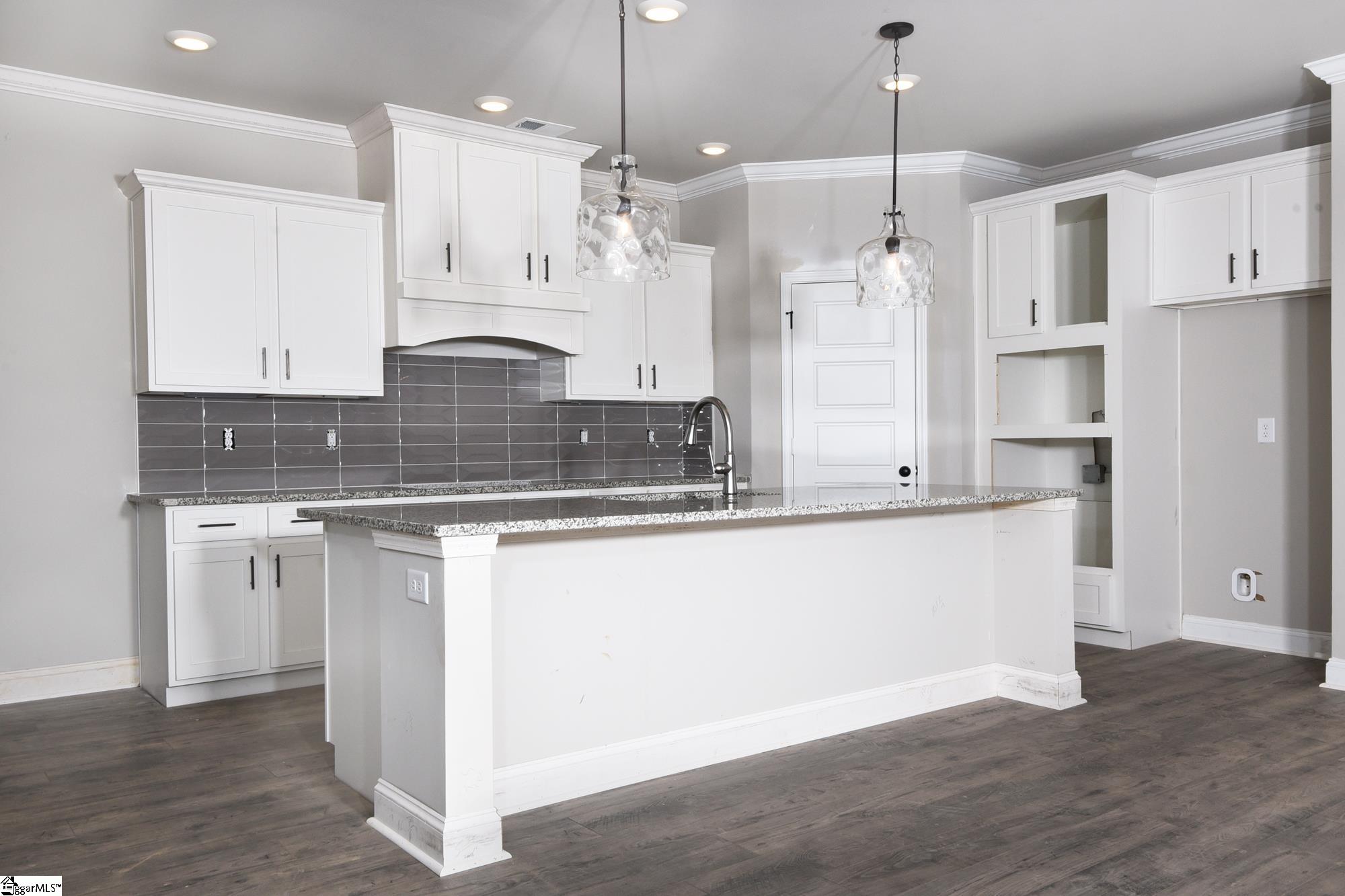 101 Martin Woods Way Fountain Inn, SC 29644 - Photo 2 of 13