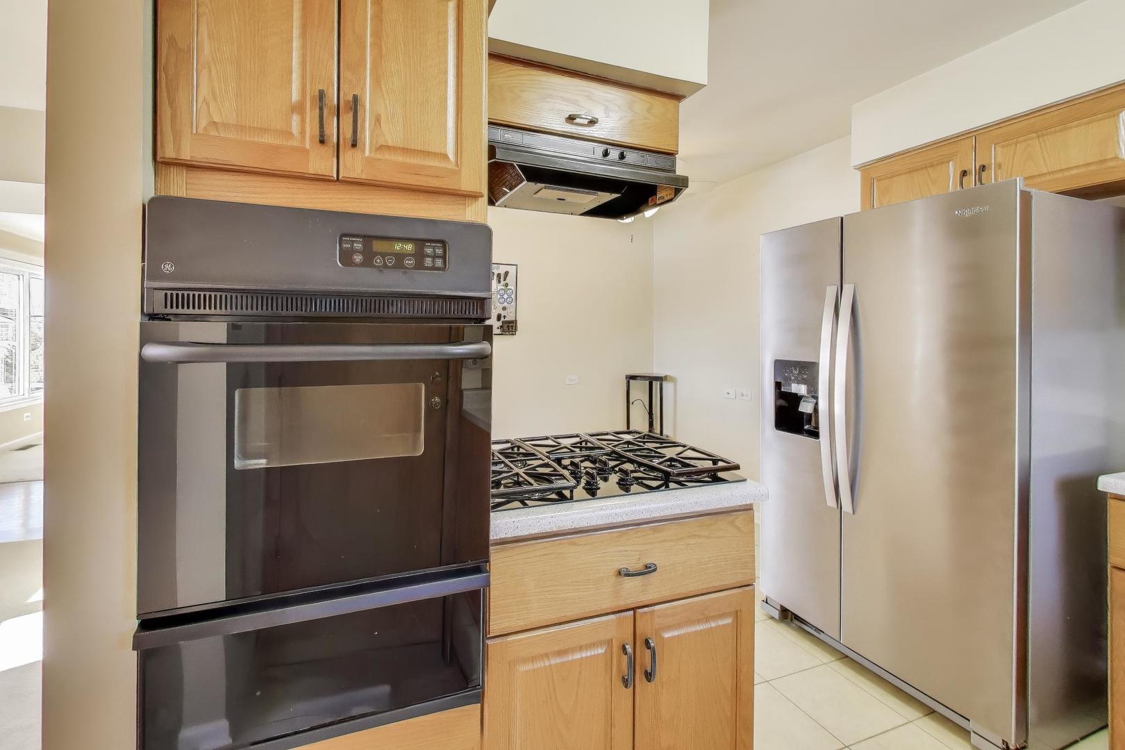 7630 Beckwith Road Morton Grove, IL 60053 - Photo 17 of 61