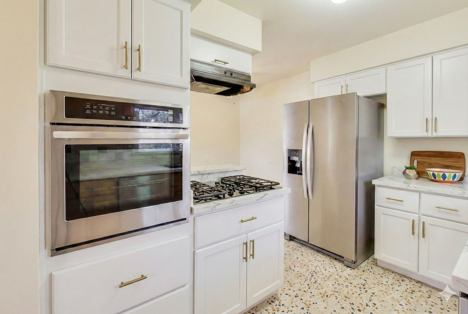 7630 Beckwith Road Morton Grove, IL 60053 - Photo 18 of 61