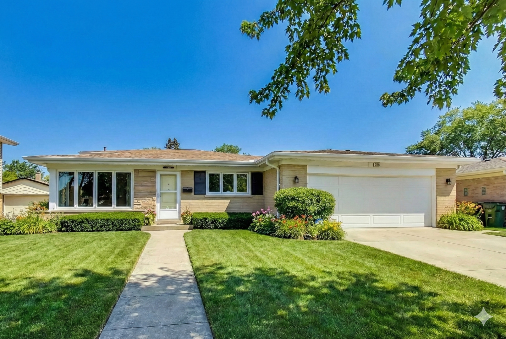 7630 Beckwith Road Morton Grove, IL 60053 - Photo 2 of 61