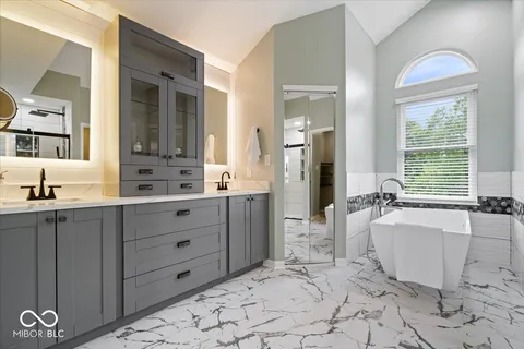 $475,000 | 6825 Bluffridge Parkway, Indianapolis, IN 46278